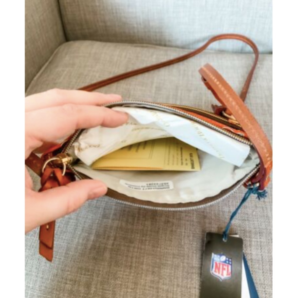 NWT Dooney & Bourke NFL Cincinnati Bengals - Picture 3 of 3